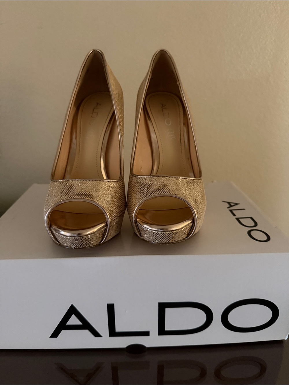 Aldo Gold Metallic Peep-Toe Platform Heels